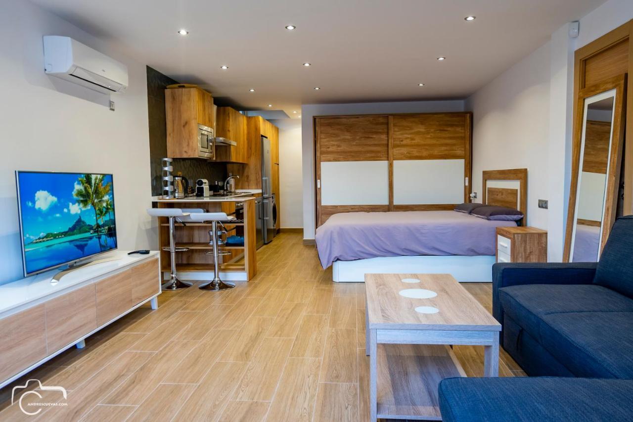 Apartment Estudio Moderno En Elviria, *